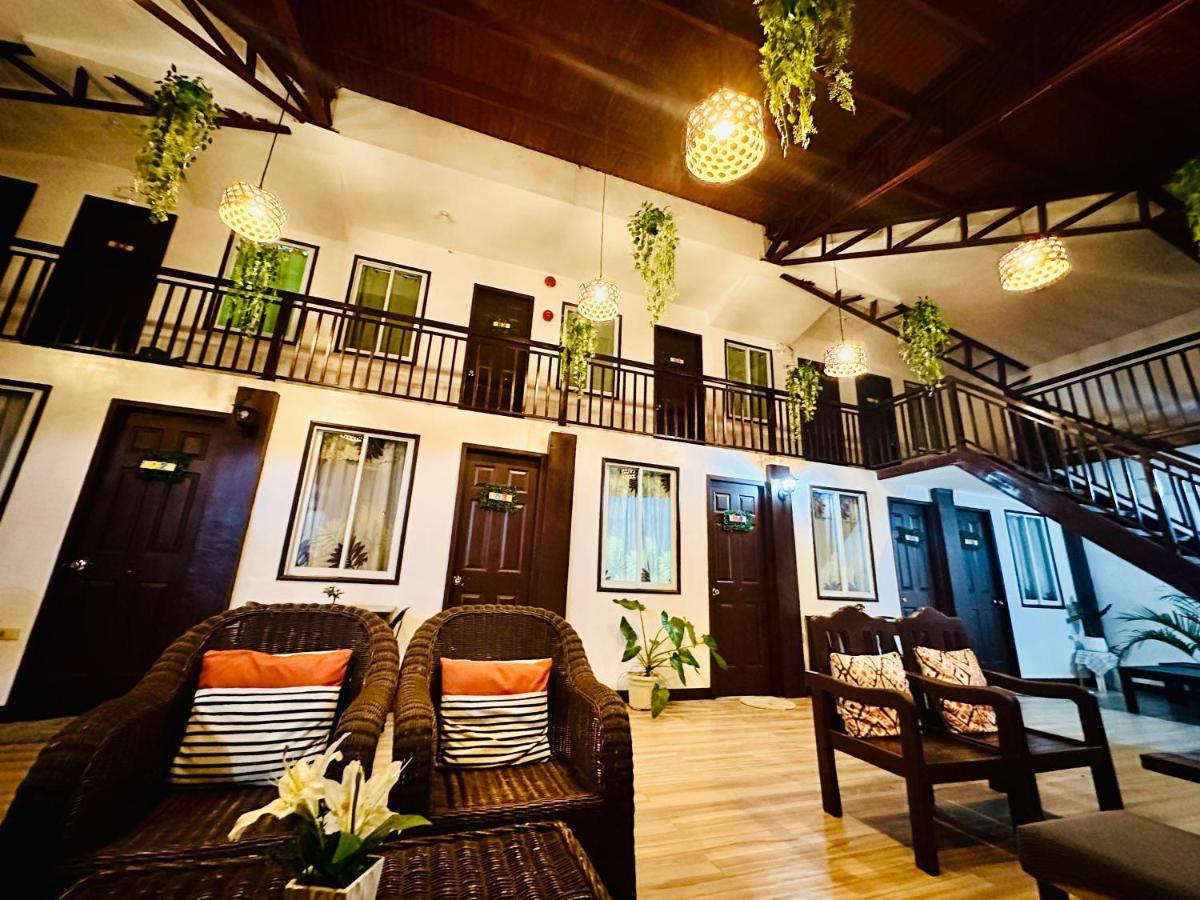 Close To The Airport, City Center, Accessible - Amancio'S New Extension Puerto Princesa Eksteriør billede