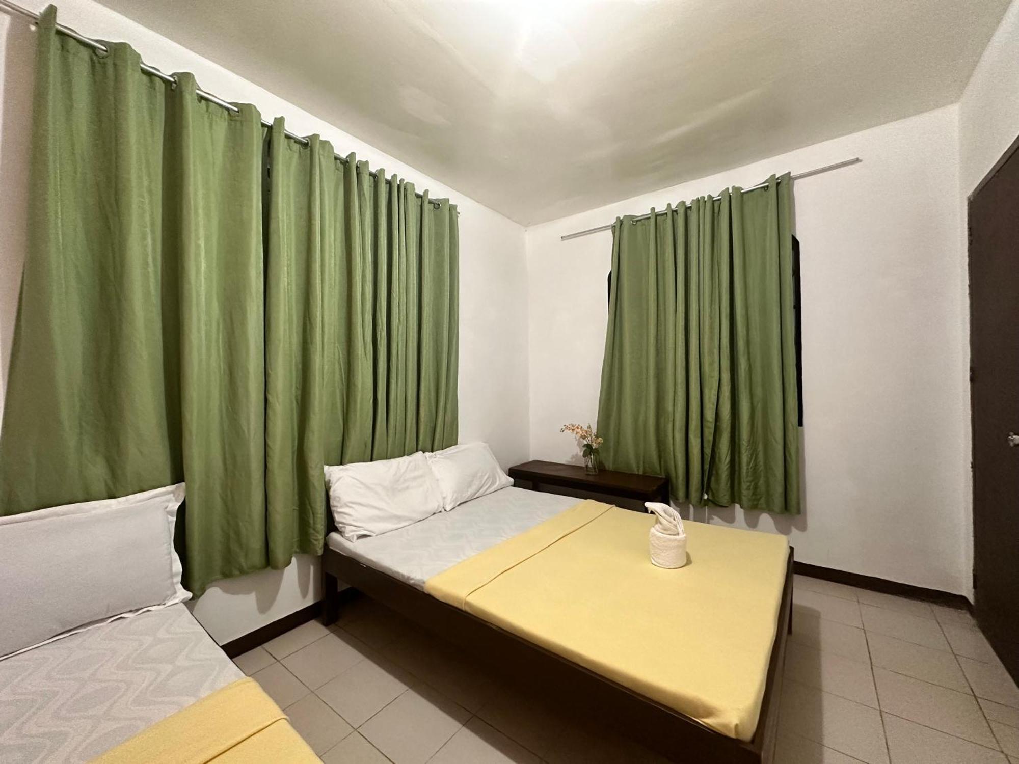 Close To The Airport, City Center, Accessible - Amancio'S New Extension Puerto Princesa Eksteriør billede