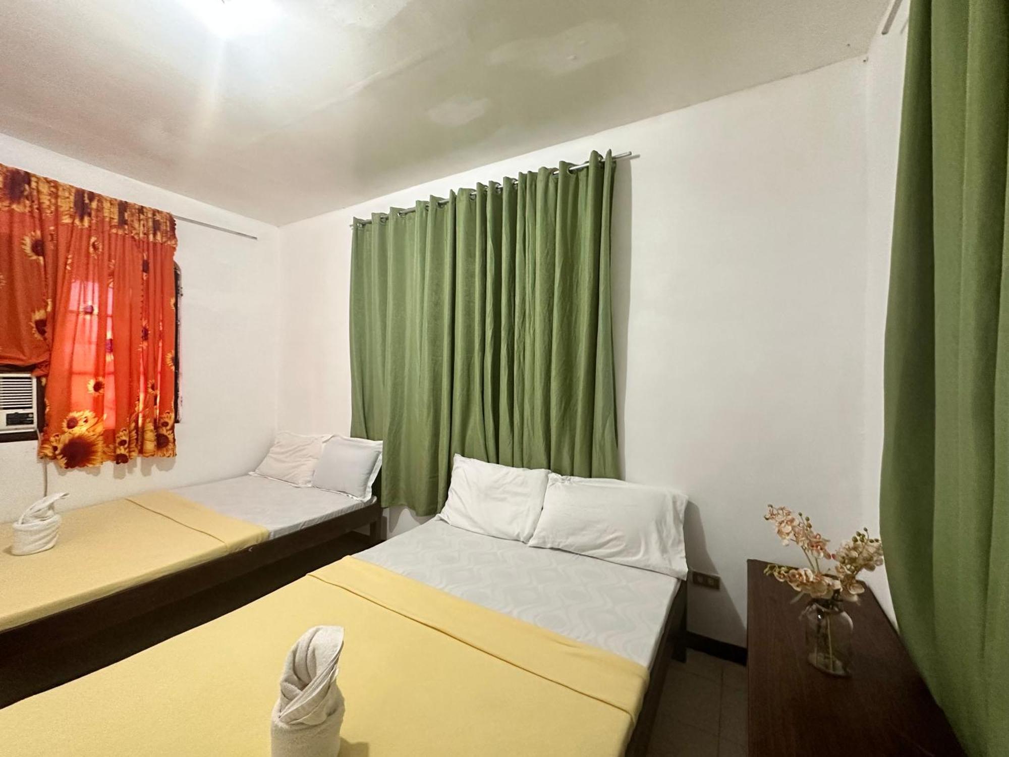 Close To The Airport, City Center, Accessible - Amancio'S New Extension Puerto Princesa Eksteriør billede